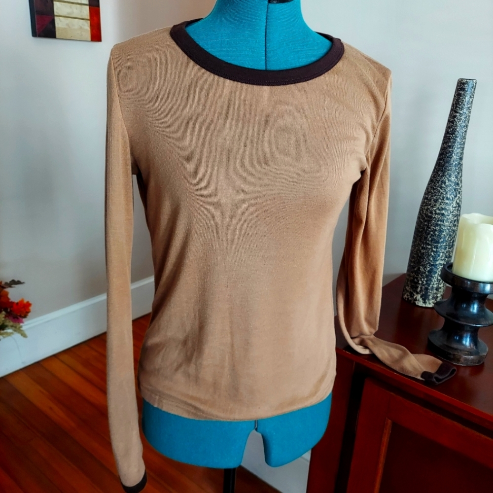 🔴3/$15 Dazy Long Sleeve Scoop Neck Top
